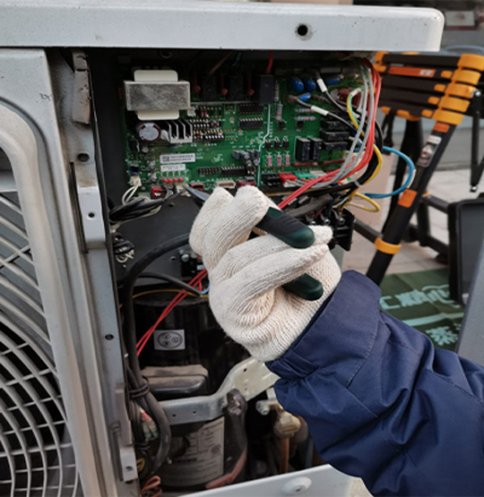  顺平维修空调不制热